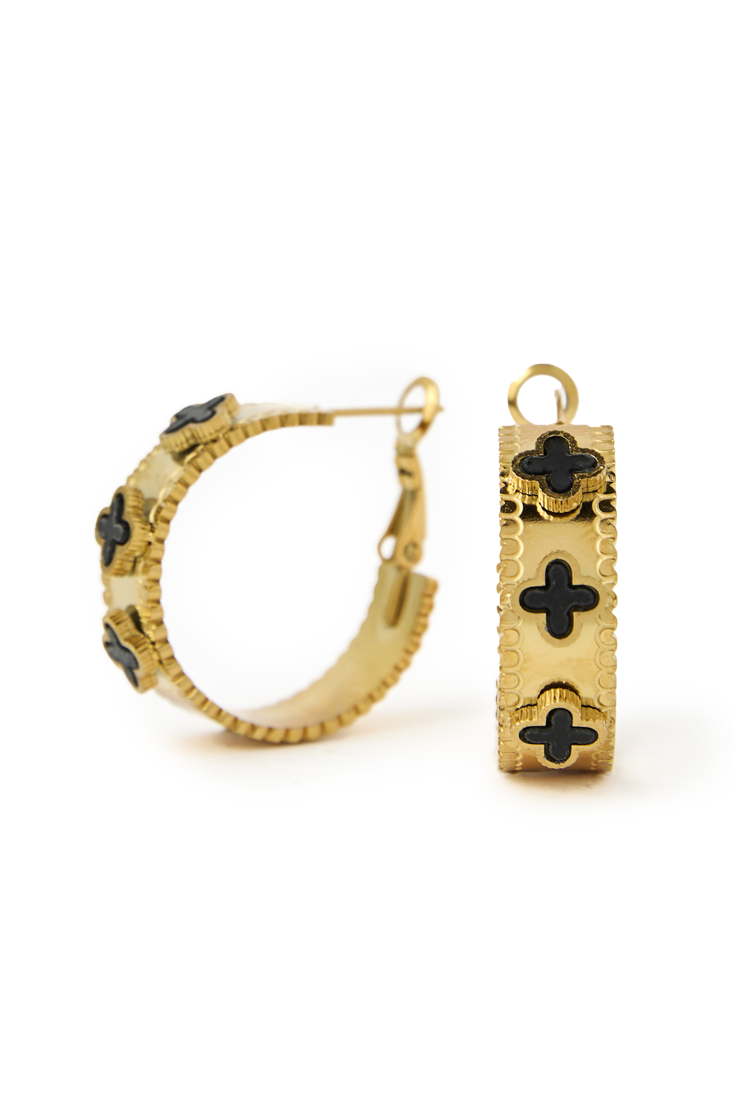 3 Black Clover Hoops