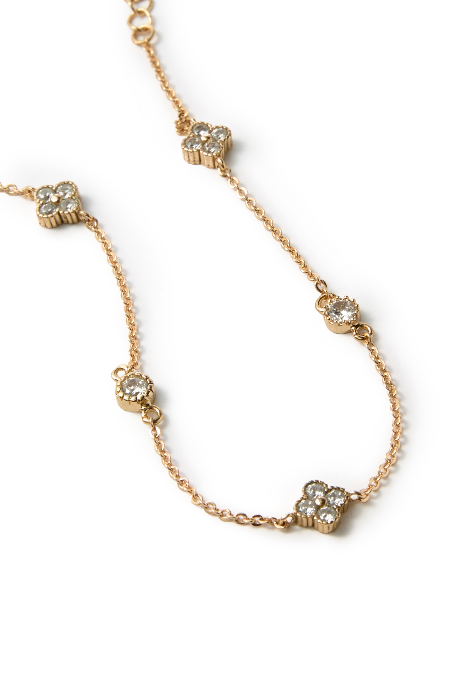 Gold clover chain bracelet